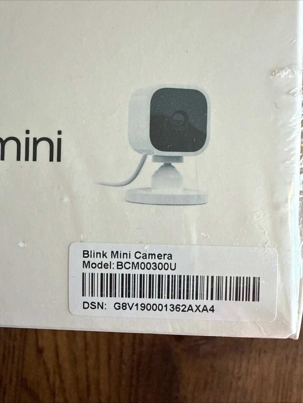 Link Mini Indoor Plug-In HD Smart Security Camera - White